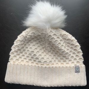 Lululemon Winter Beanie Pom Pom Hat
